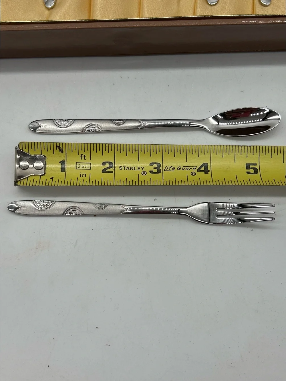 NEW Vintage Korean Dessert Flatware 5 Spoons 5 Forks